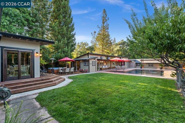 1770 3rd Ave, Walnut Creek, CA 94597