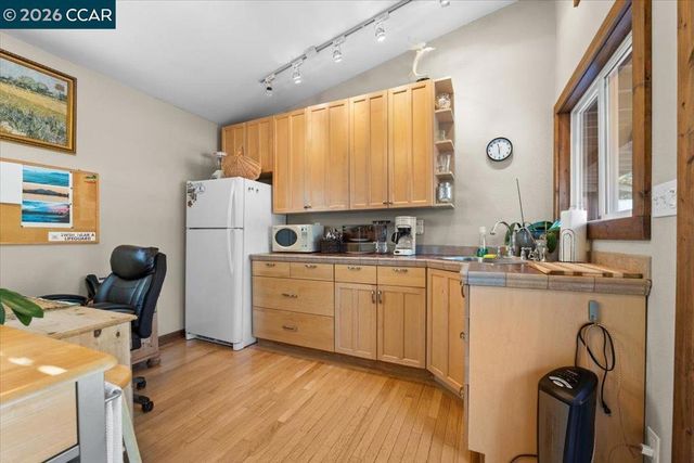 1770 3rd Ave, Walnut Creek, CA 94597