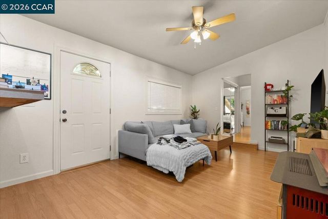 1770 3rd Ave, Walnut Creek, CA 94597