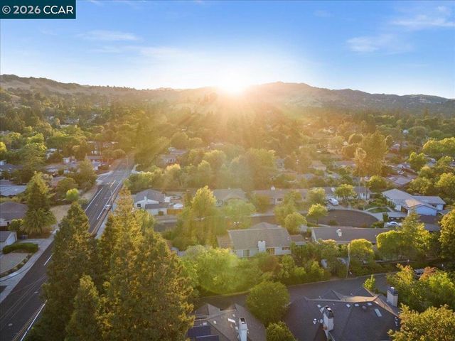 1770 3rd Ave, Walnut Creek, CA 94597
