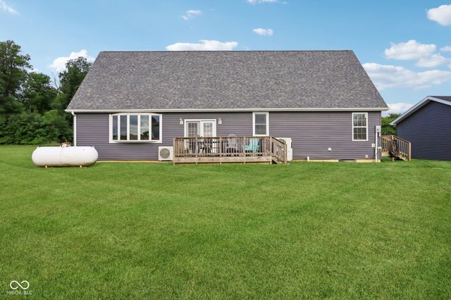 9503 S 600 E, Jonesboro, IN 46938