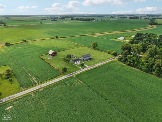 9503 S 600 E, Jonesboro, IN 46938