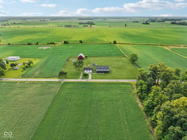 9503 S 600 E, Jonesboro, IN 46938