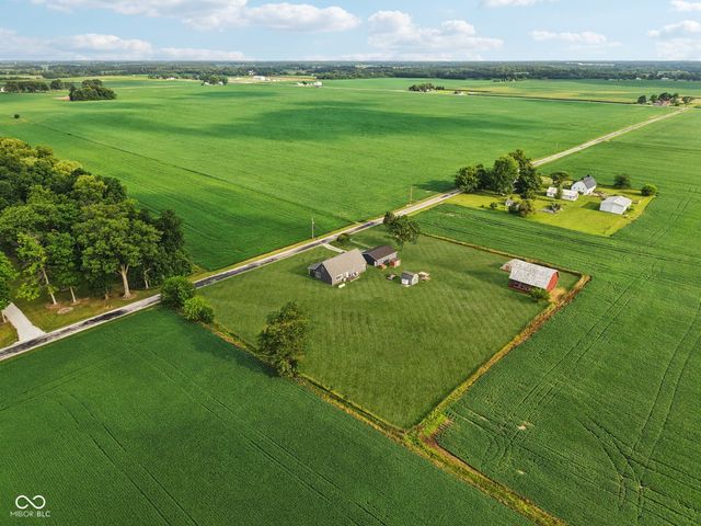 9503 S 600 E, Jonesboro, IN 46938