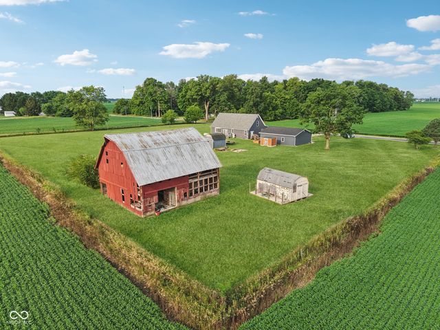 9503 S 600 E, Jonesboro, IN 46938