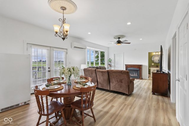 9503 S 600 E, Jonesboro, IN 46938