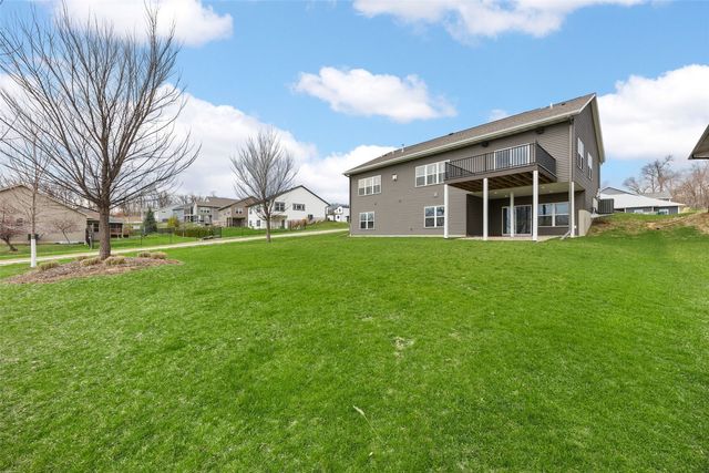 1518 38th Street SE, Cedar Rapids, IA 52403