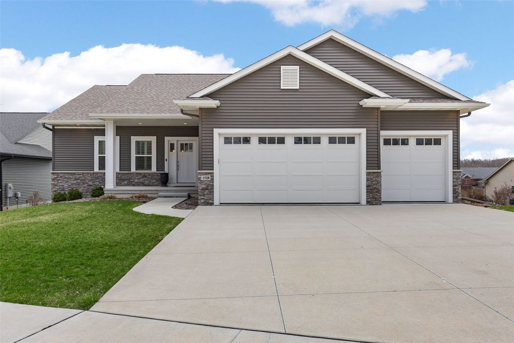 1518 38th Street SE, Cedar Rapids, IA 52403