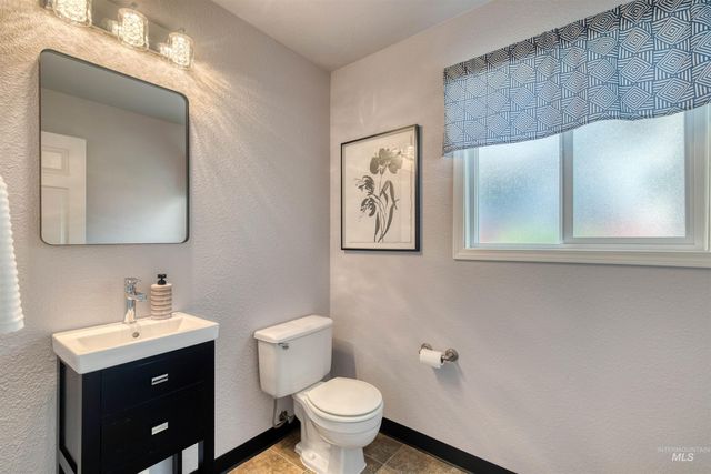 12047 W Patrina Dr, Boise, ID 83713