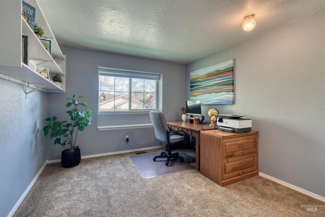 12047 W Patrina Dr, Boise, ID 83713