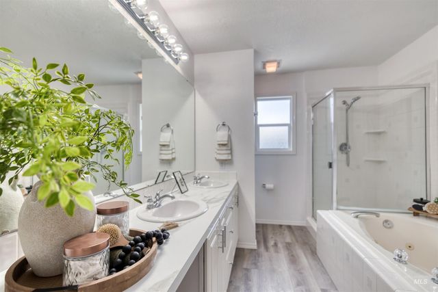 12047 W Patrina Dr, Boise, ID 83713