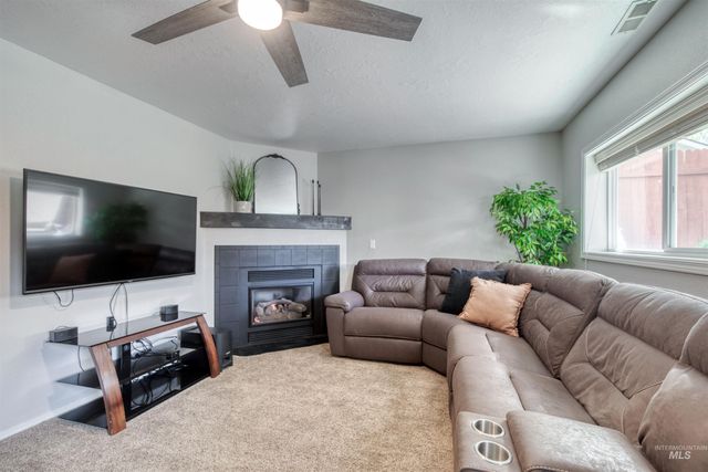 12047 W Patrina Dr, Boise, ID 83713