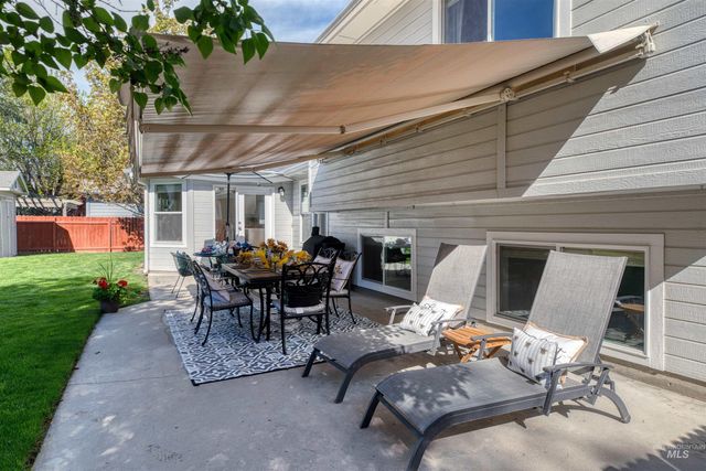 12047 W Patrina Dr, Boise, ID 83713