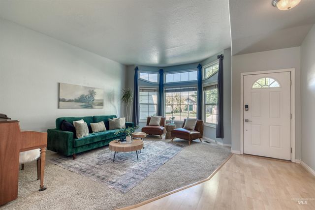 12047 W Patrina Dr, Boise, ID 83713