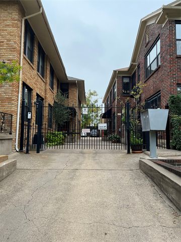 826 Blaylock Drive 2, Dallas, TX 75203