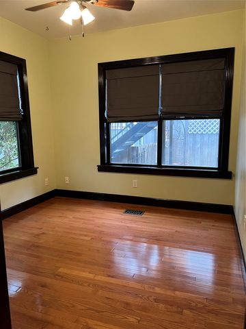 826 Blaylock Drive 2, Dallas, TX 75203