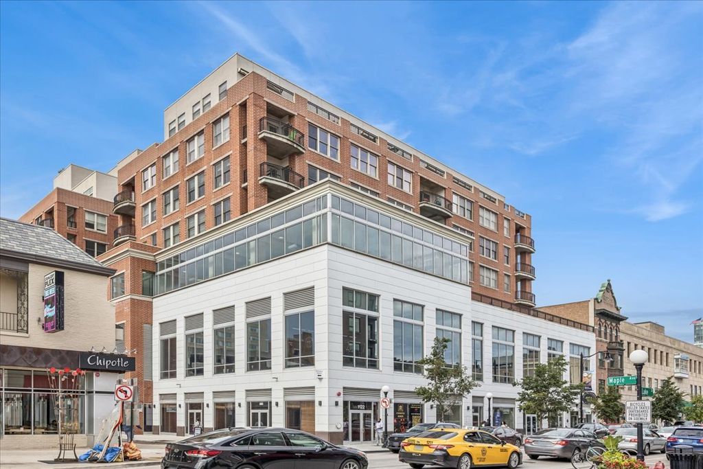 1124 LAKE Street 503, Oak Park, IL 60301