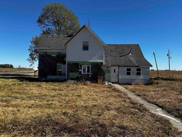 9964 E 400 N Road, Van Buren, IN 46991