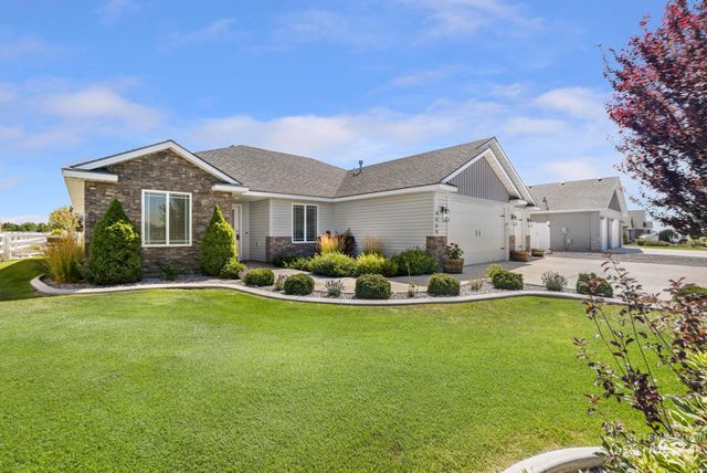 4060 Mountain Vista Ln, Filer, ID 83328
