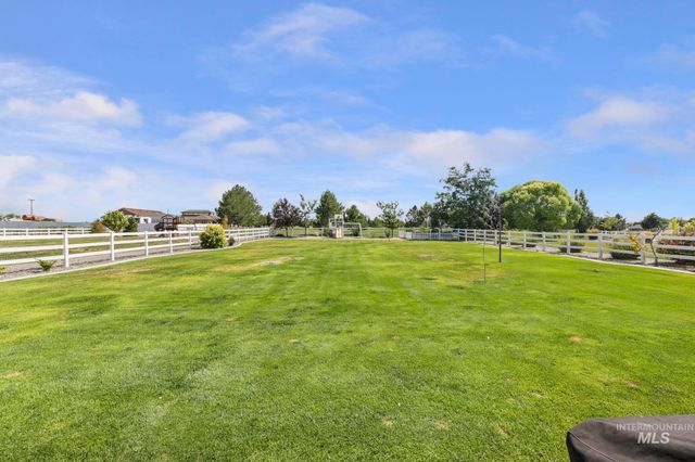 4060 Mountain Vista Ln, Filer, ID 83328