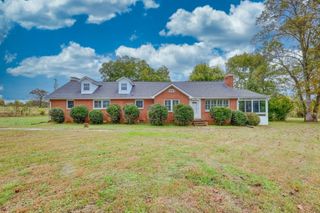 201 Sulphur Springs Road, Shelbyville, TN 37160