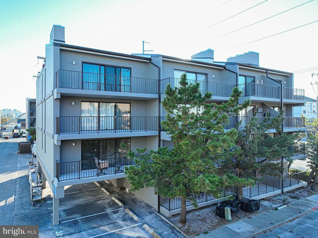 Image 1 of property listing at 17 70TH ST #25, Ocean City, MD 21842