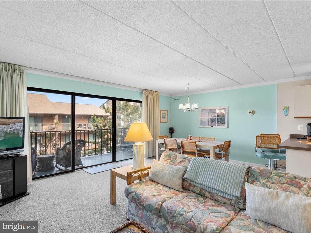 Image 10 of property listing at 17 70TH ST #25, Ocean City, MD 21842