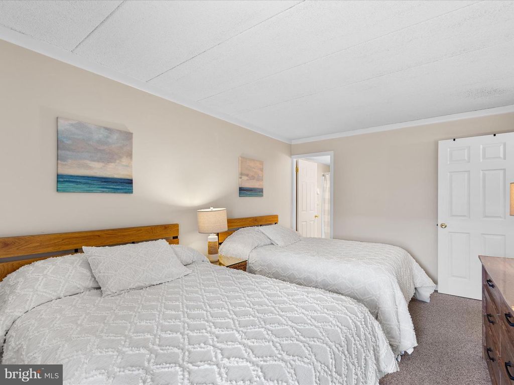 Image 24 of property listing at 17 70TH ST #25, Ocean City, MD 21842