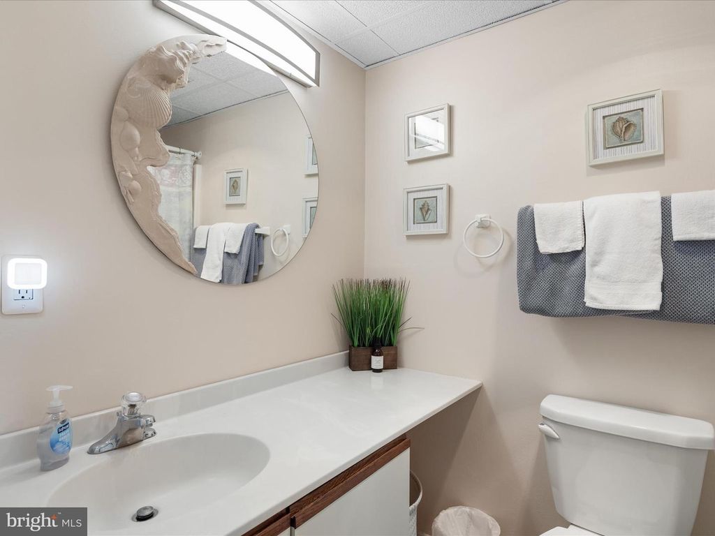 Image 28 of property listing at 17 70TH ST #25, Ocean City, MD 21842