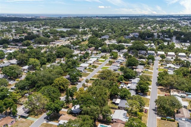 2952 WEBLEY DRIVE, Largo, FL 33771
