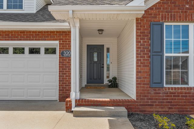 320 Maple Park Dr, Clarksville, TN 37040