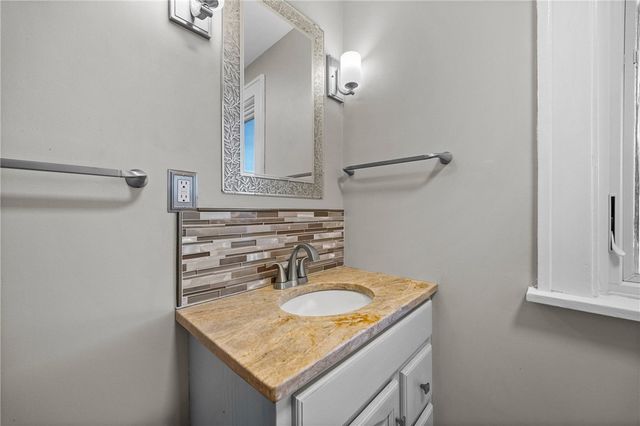 120 Delray Road, Rochester, NY 14610