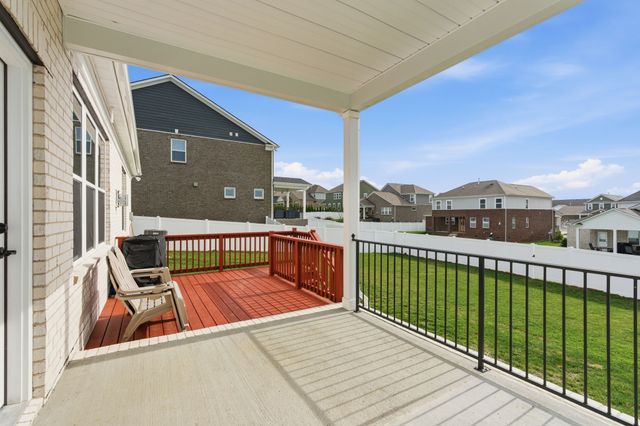 550 Snap Dragon Ln, Hendersonville, TN 37075