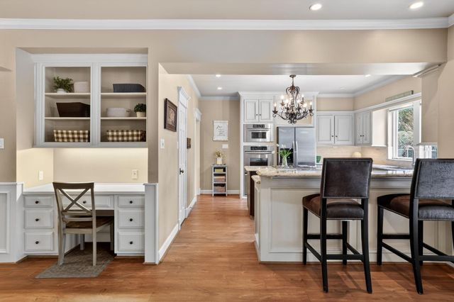 8711 Kennet Valley Road, Spring, TX 77379