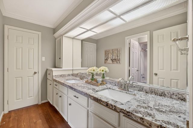 8711 Kennet Valley Road, Spring, TX 77379