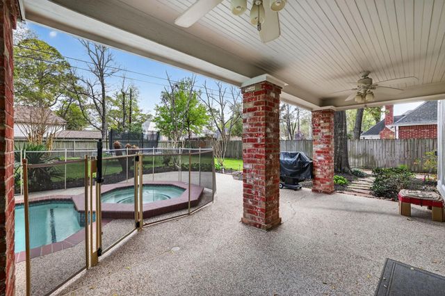 8711 Kennet Valley Road, Spring, TX 77379