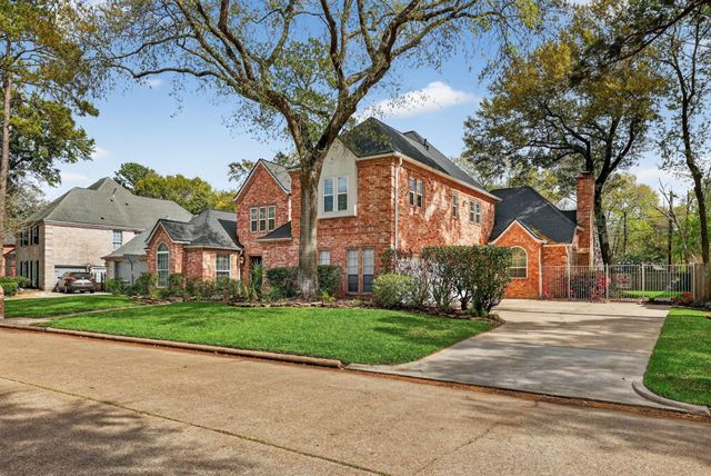 8711 Kennet Valley Road, Spring, TX 77379