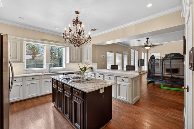 8711 Kennet Valley Road, Spring, TX 77379