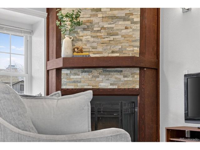 17158 E Whitaker Dr B, Aurora, CO 80015