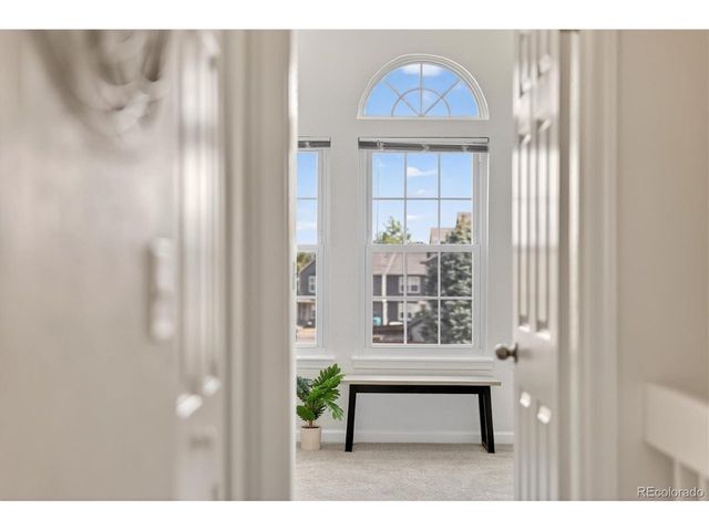 17158 E Whitaker Dr B, Aurora, CO 80015