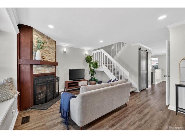 17158 E Whitaker Dr B, Aurora, CO 80015