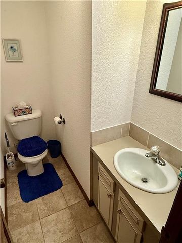 1022 W COOPER Street, Maryville, MO 64468