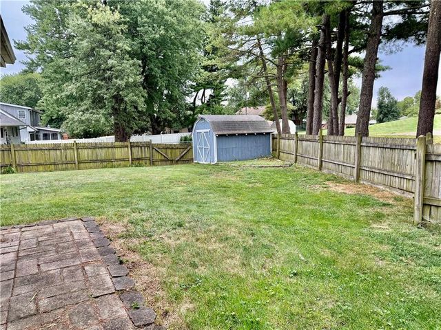 1022 W COOPER Street, Maryville, MO 64468