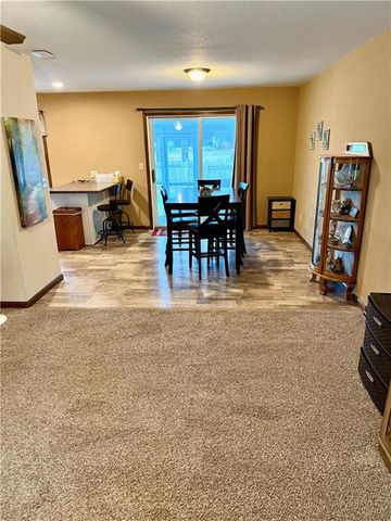 1022 W COOPER Street, Maryville, MO 64468