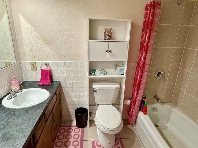 1022 W COOPER Street, Maryville, MO 64468