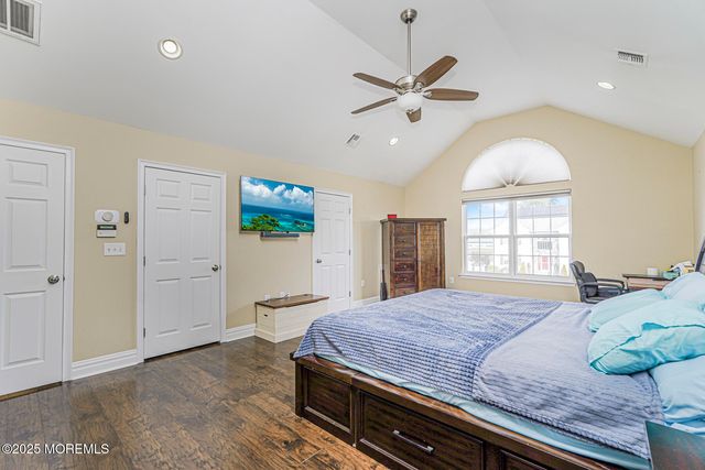 203 Fairway Lane, Neptune Township, NJ 07753