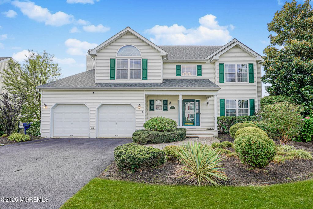 203 Fairway Lane, Neptune Township, NJ 07753