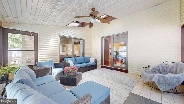 23 GEORGETOWN CT, Linwood, NJ 08221