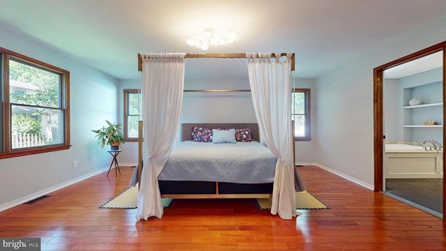 23 GEORGETOWN CT, Linwood, NJ 08221