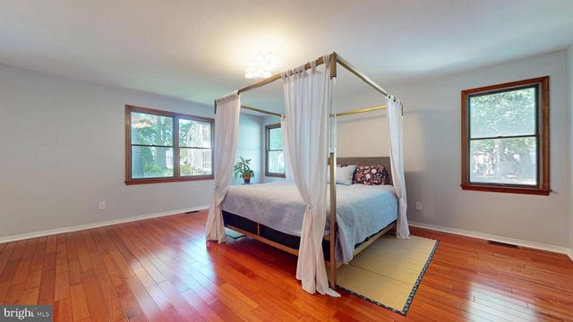 23 GEORGETOWN CT, Linwood, NJ 08221
